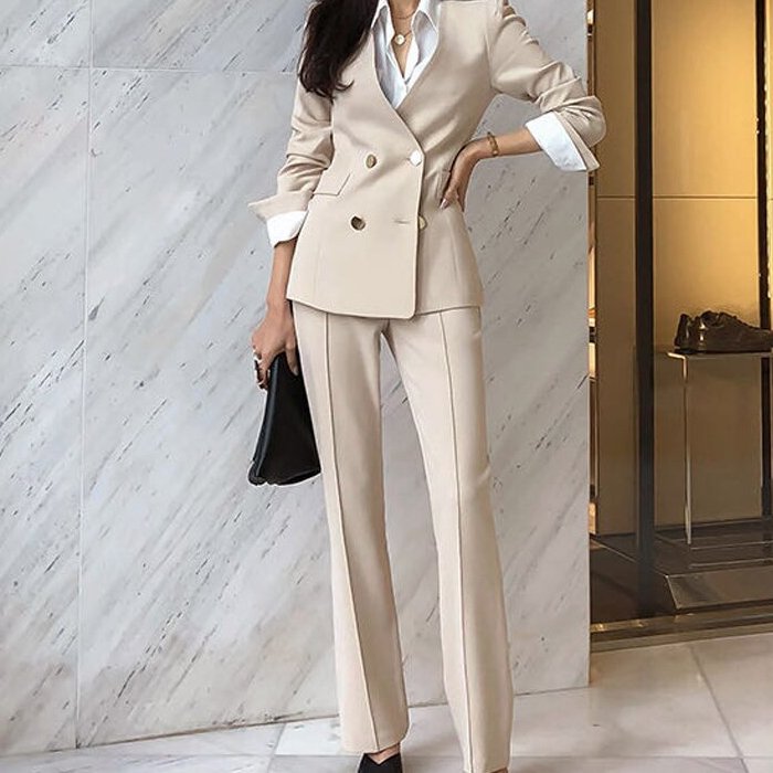 Women's Elegant Office Suit Set Women's Elegant Office Suit Set