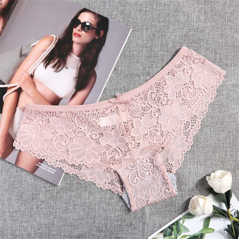 Women's Lace Patterned Panties Women's Lace Patterned Panties