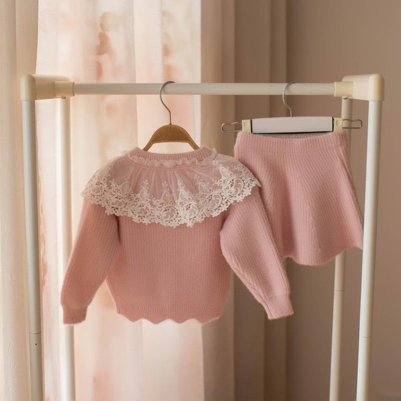 Girls' Lace Patterned Clothing Set Girls' Lace Patterned Clothing Set