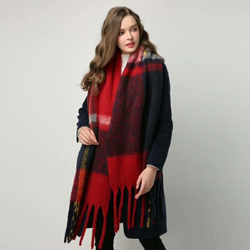 2022 NEW Fashion Cashmere Women Plaid Scarf Winter Warm Shawl and Wrap Bandana Pashmina Long Tassel Female Foulard Thick Blanket