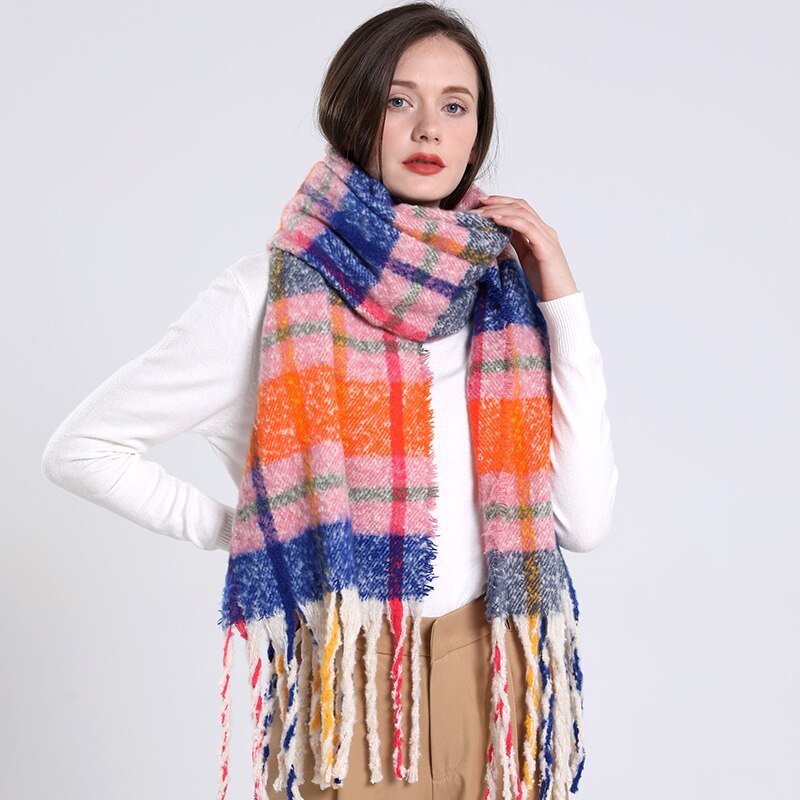 2022 NEW Fashion Cashmere Women Plaid Scarf Winter Warm Shawl and Wrap Bandana Pashmina Long Tassel Female Foulard Thick Blanket