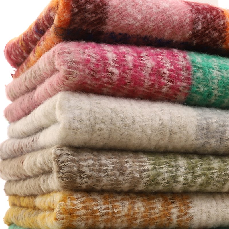 2022 NEW Fashion Cashmere Women Plaid Scarf Winter Warm Shawl and Wrap Bandana Pashmina Long Tassel Female Foulard Thick Blanket