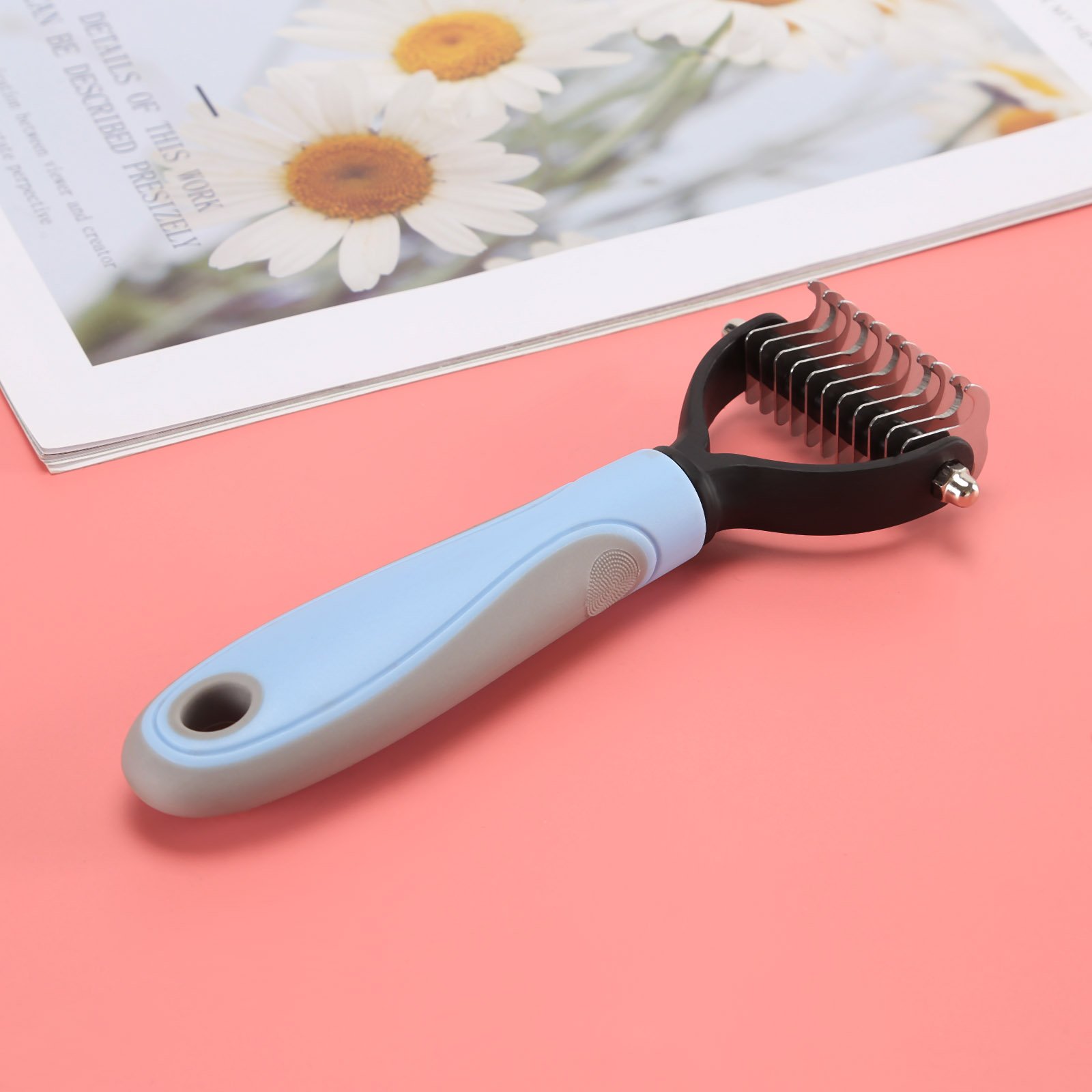 Detangling Hair Comb for Dogs Detangling Hair Comb for Dogs