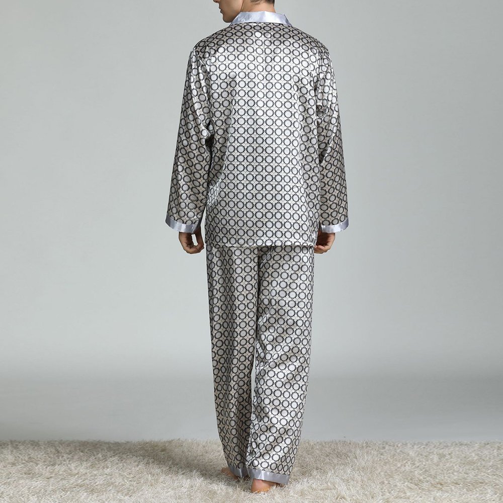 Men's Silk Pajama Sets with Pattern Men's Silk Pajama Sets with Pattern