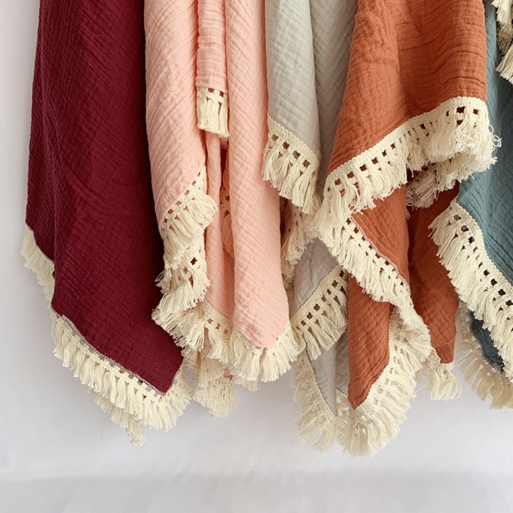 Cotton Muslin Baby Swaddle Blanket with Tassels Cotton Muslin Baby Swaddle Blanket with Tassels