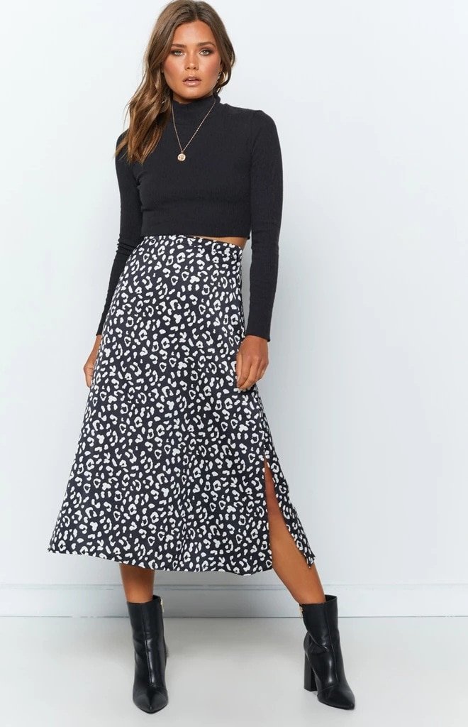 Leopard Printed Split Skirt Leopard Printed Split Skirt